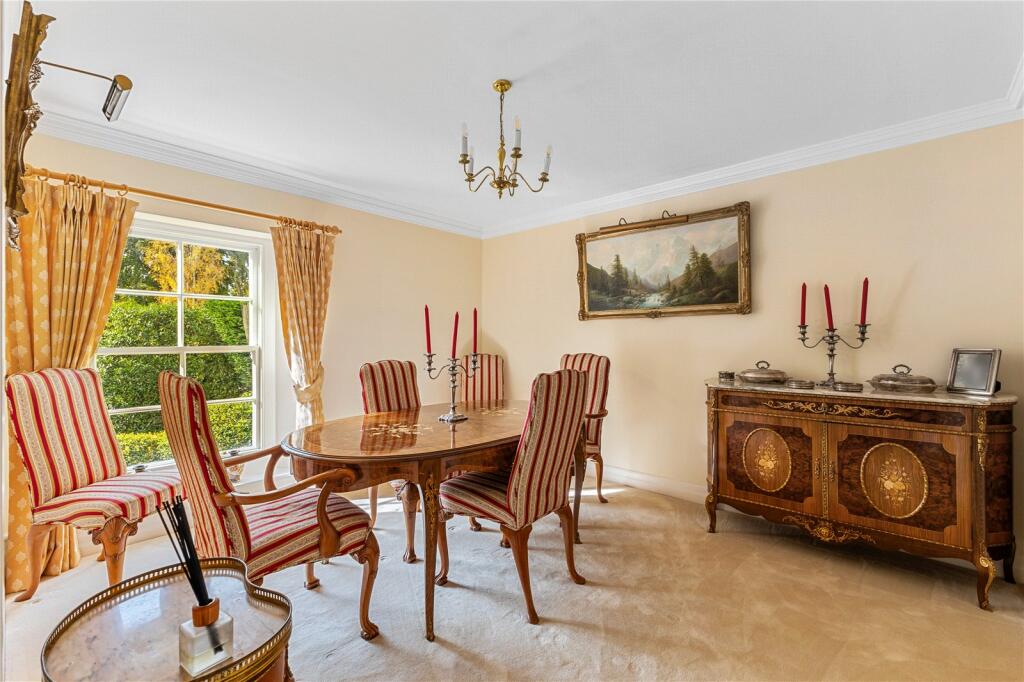 Nanhurst Park, Elmbridge Road, Cranleigh, Surrey, GU6 photo 4