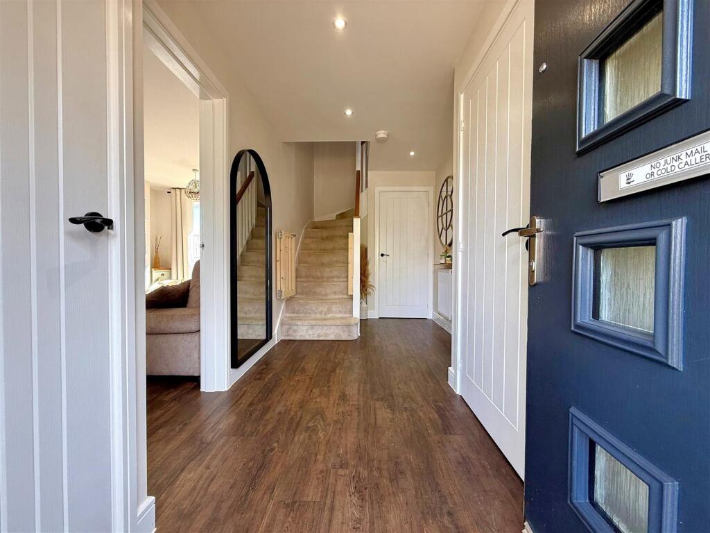 House in Whiteley - View 4