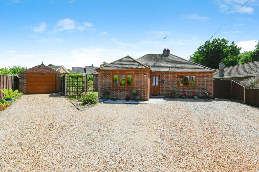 Main image of property: Hillside Close, Middleton, King's Lynn