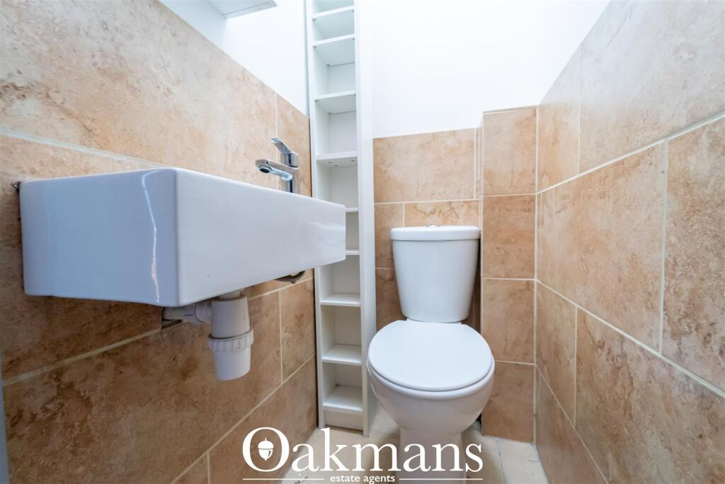 6 bedroom house for rent