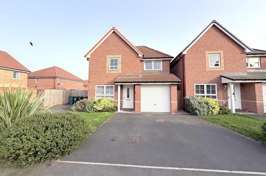 Main image of property: Squires Grove, Bingham