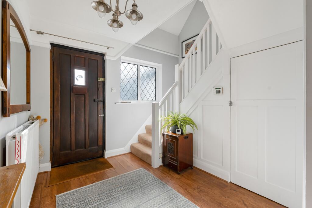 House in Twickenham - View 2