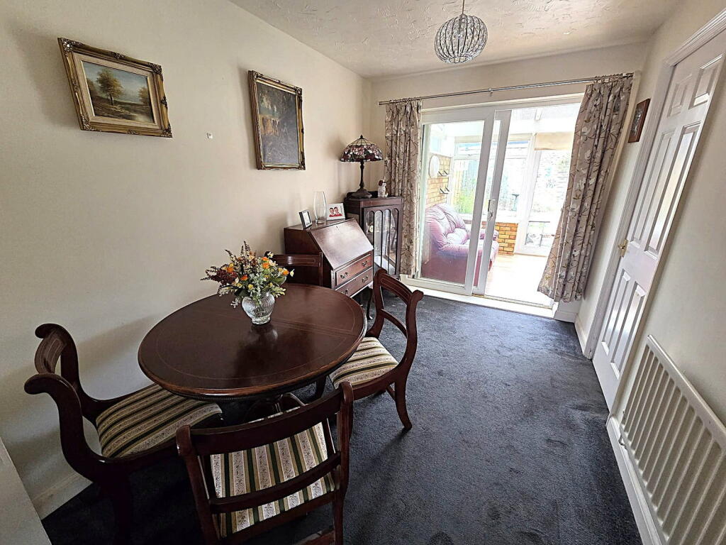 House in South Cambridgeshire, Millbrook Meadows, Gamlingay - More