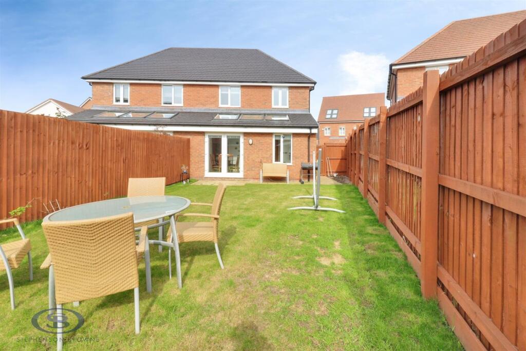 Henry Cooper Road, Crewe photo 3