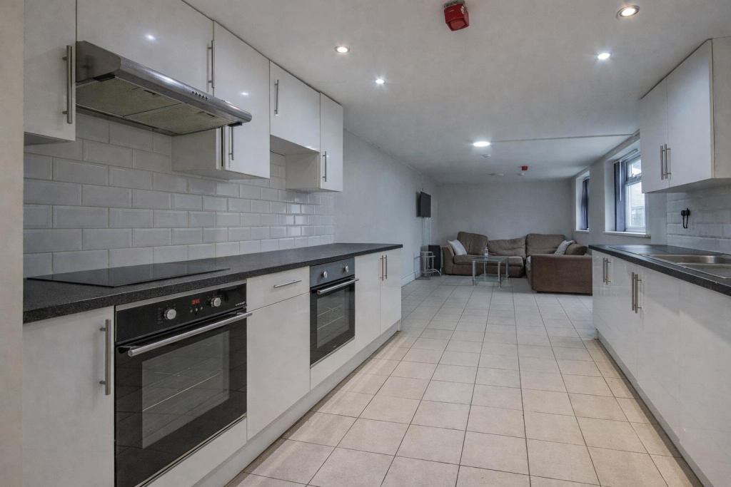 Main image of property: Rhymney Street, Cathays