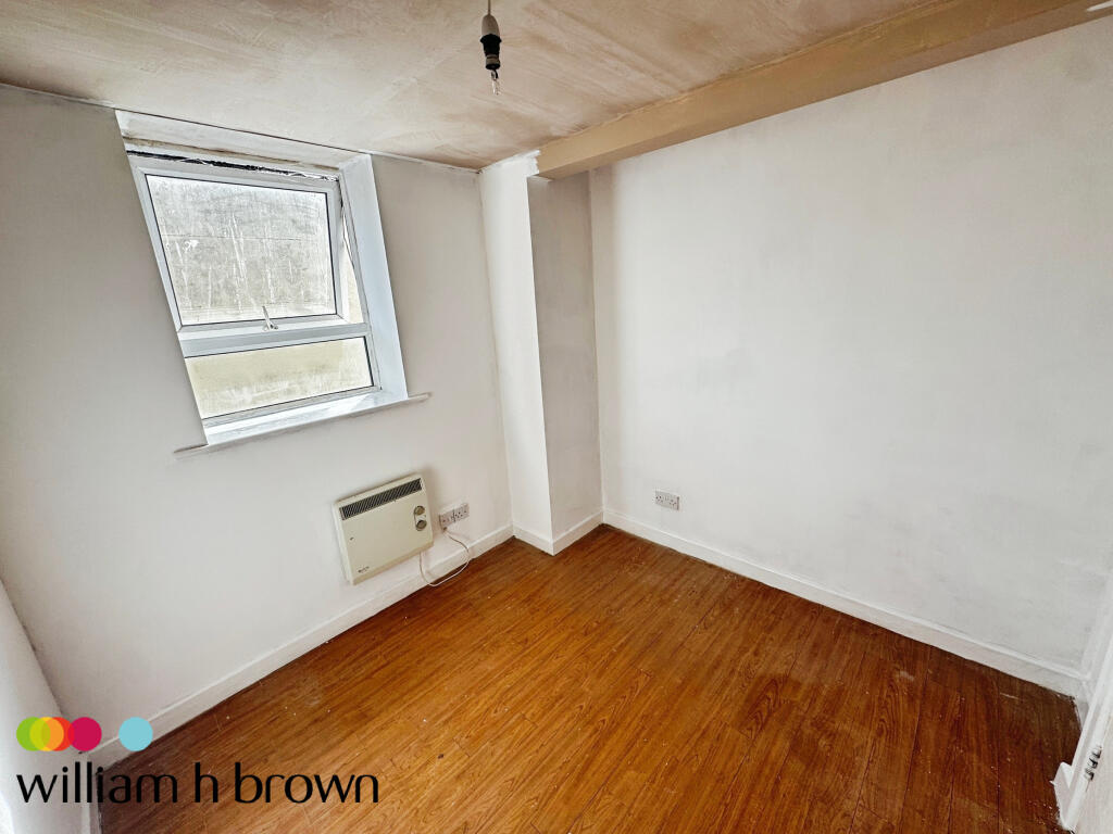 Apartment in Colchester - More