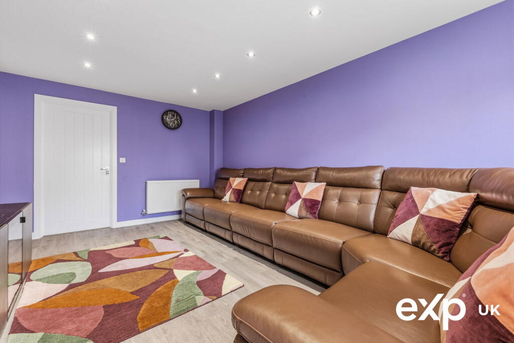 House in Nottingham - View 5