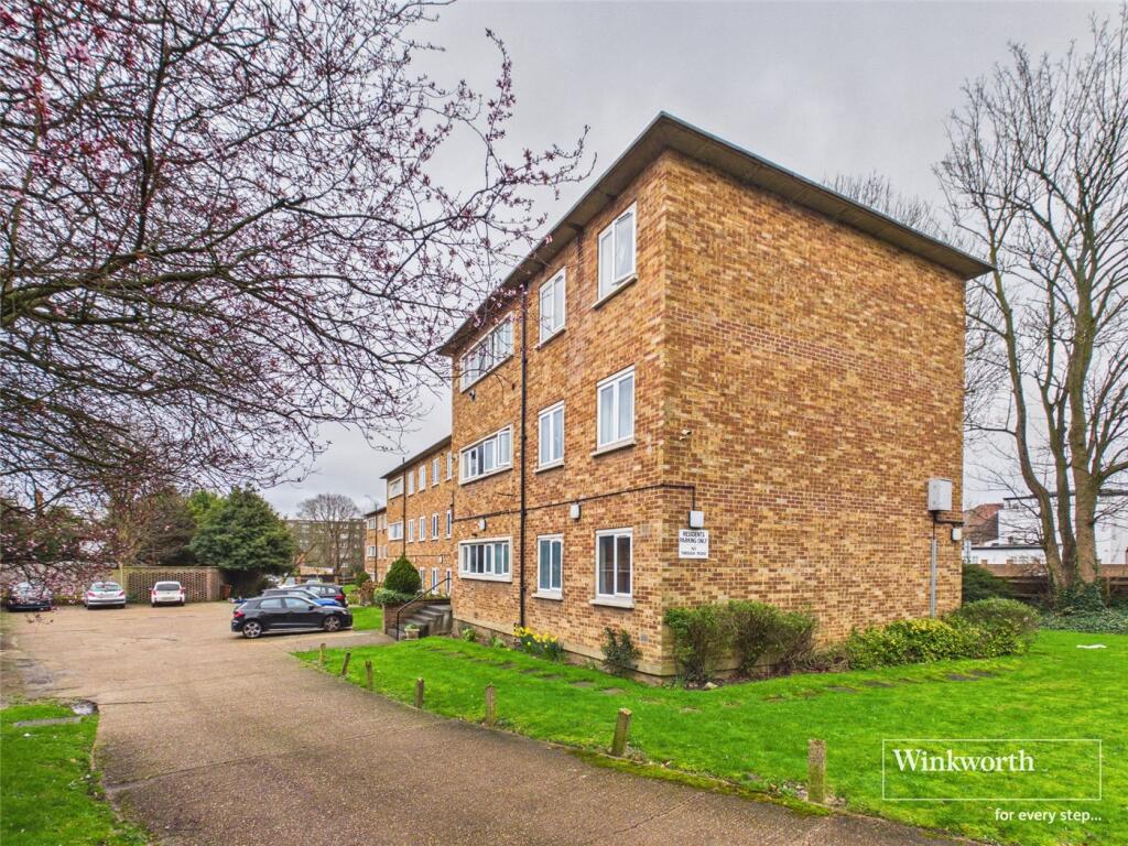 Main image of property: Great North Way, London, NW4