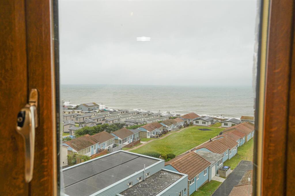 Apartment in Torridge, Northam - View 4