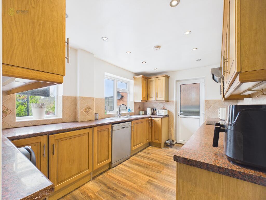 House in Sutton Coldfield, Whitehouse Common - View 6