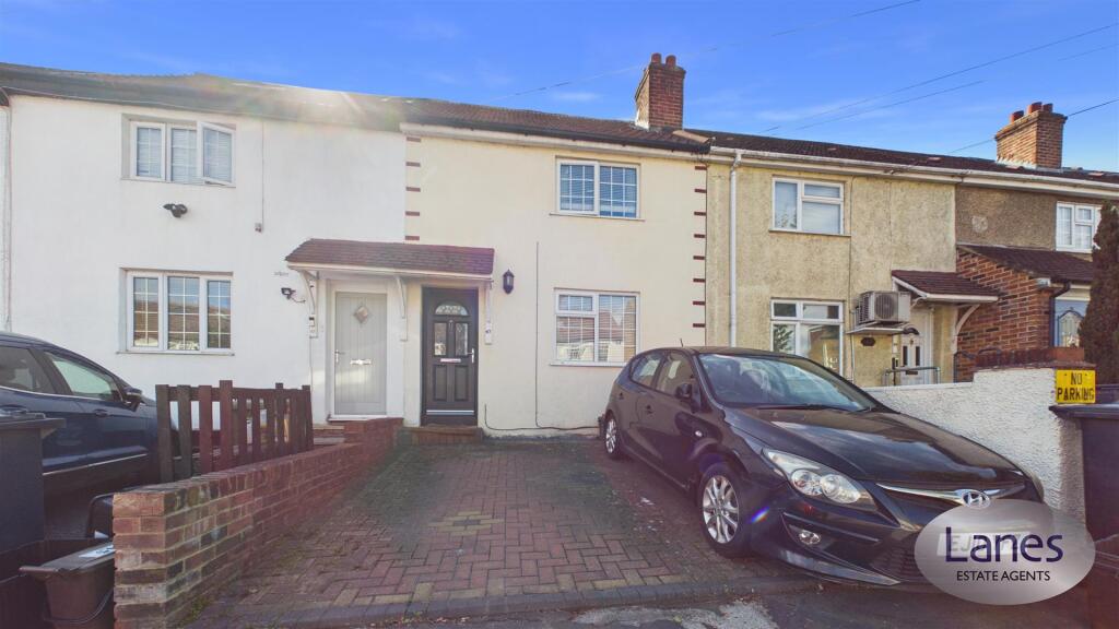 Main image of property: Cromwell Avenue, Cheshunt