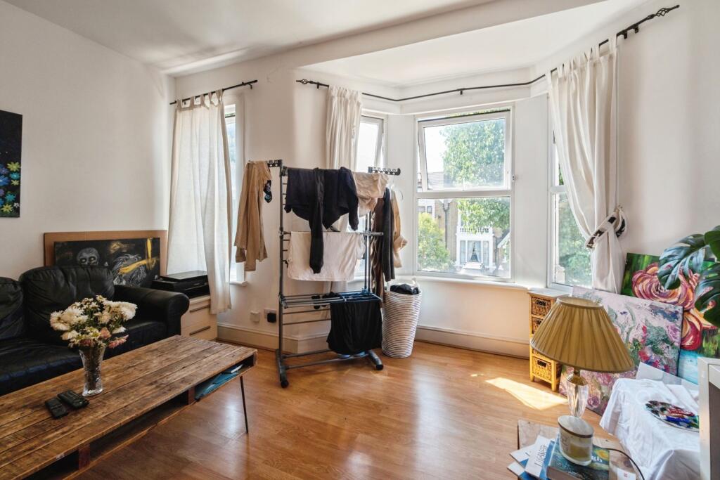 Apartment in London - View 4