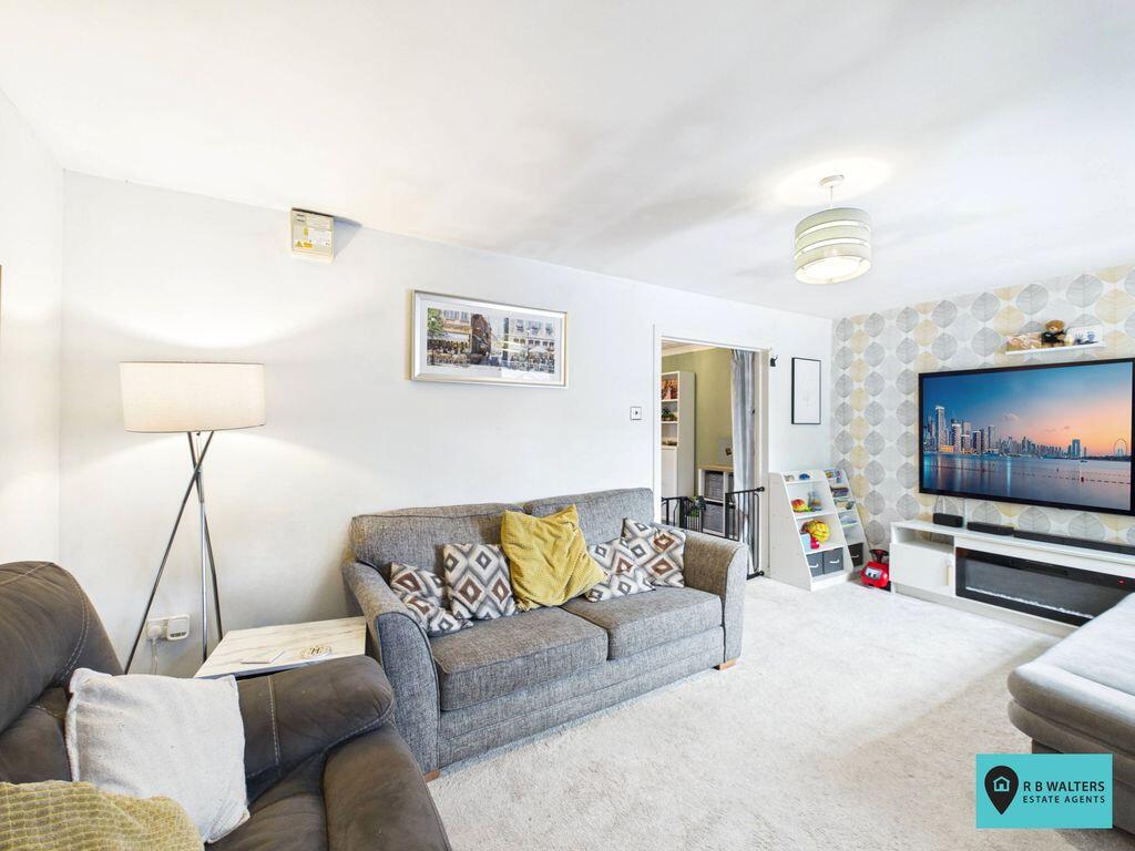 House in Gloucester, Gloucestershire - View 4
