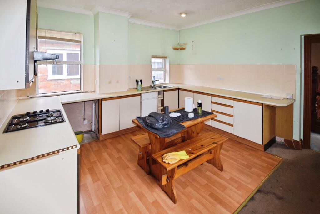 Lumley Avenue, Skegness, PE25 photo 4