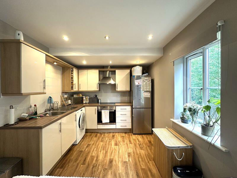 Little Mill Court, Stroud photo 2