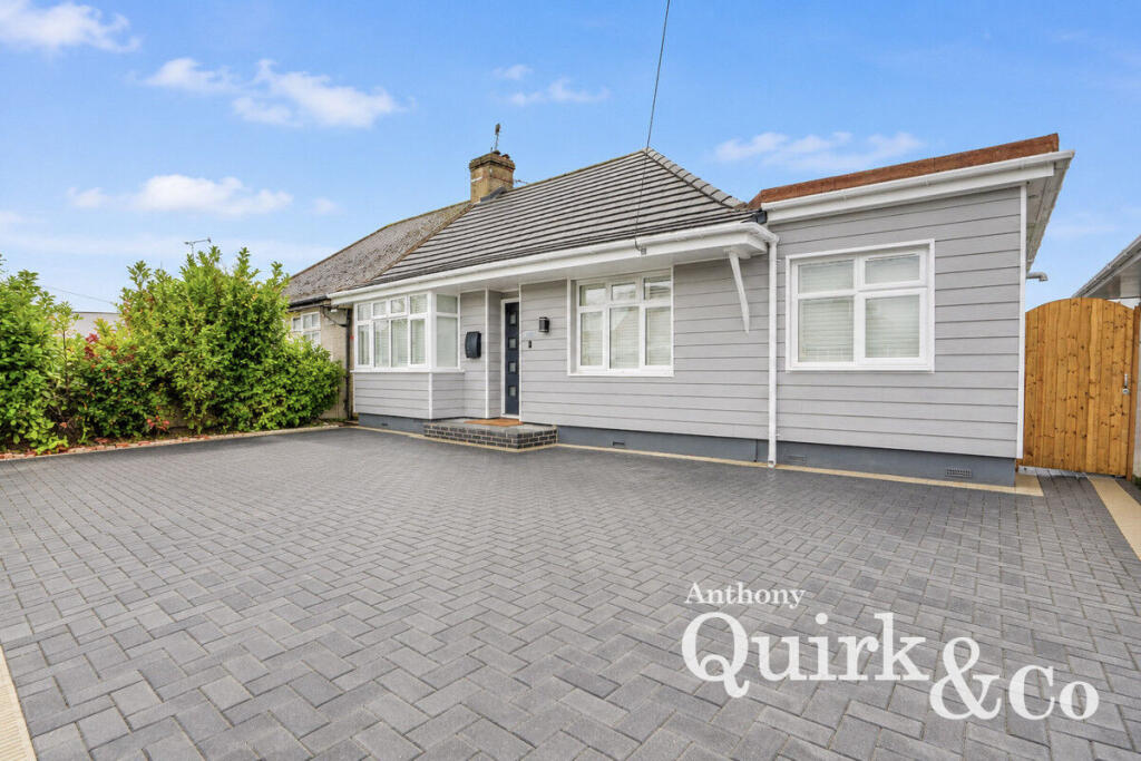 House in Castle Point, Canvey Island