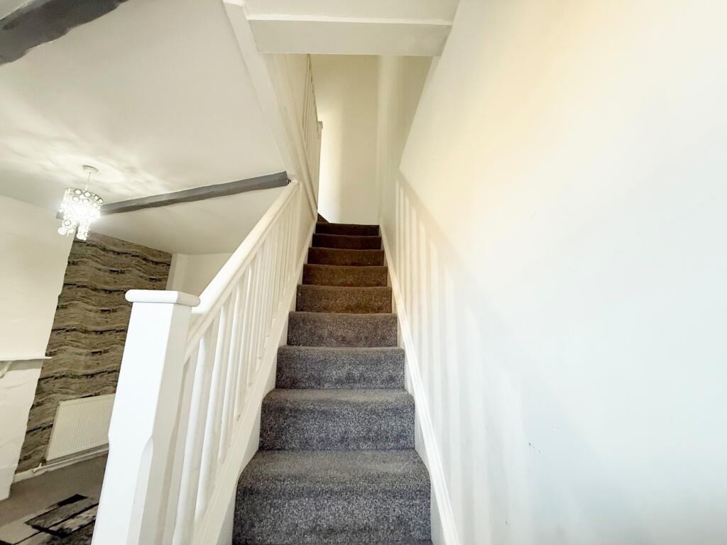 House in Bolton, Halliwell - View 4