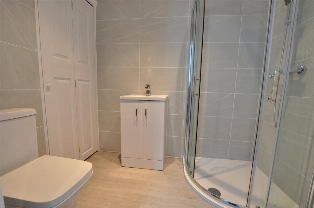 Apartment in Twickenham - View 4