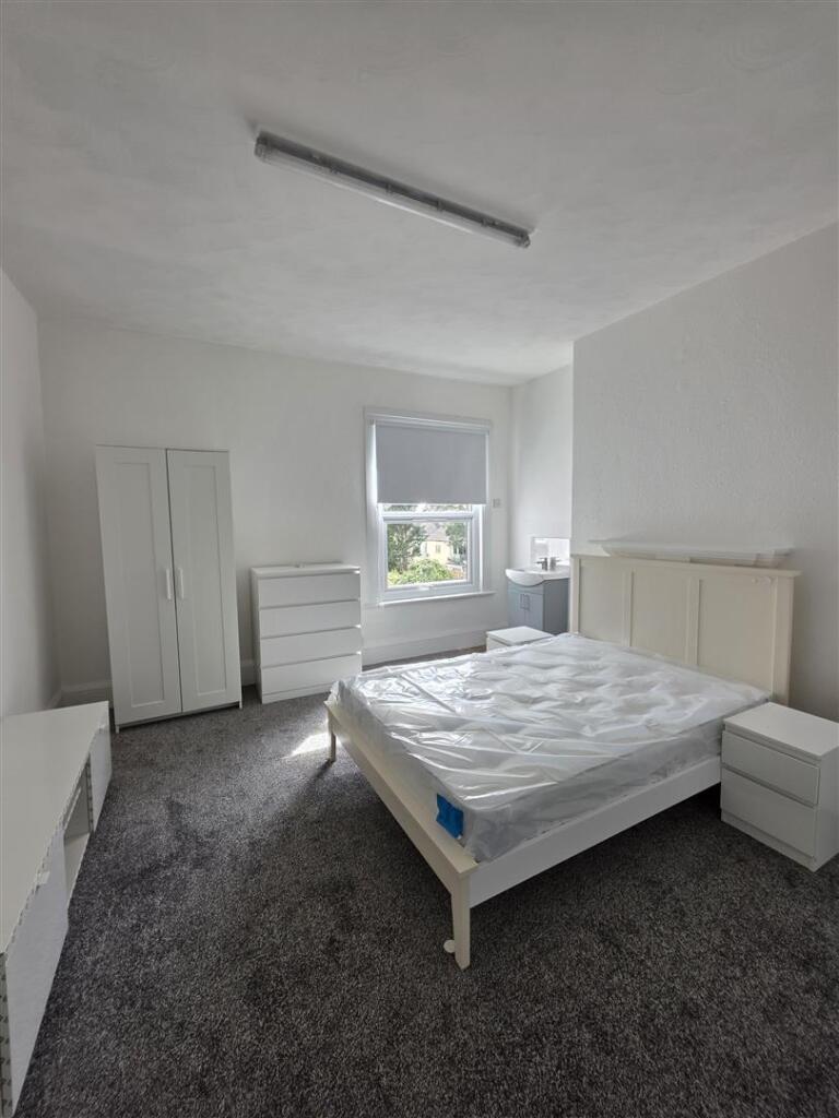 Main image of property: Manor Road, Westcliff-On-Sea