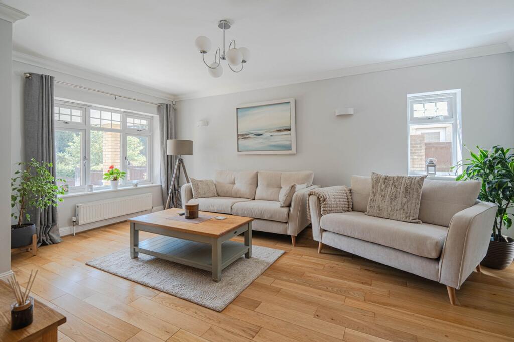 House in Bournemouth, Queens Park - View 6