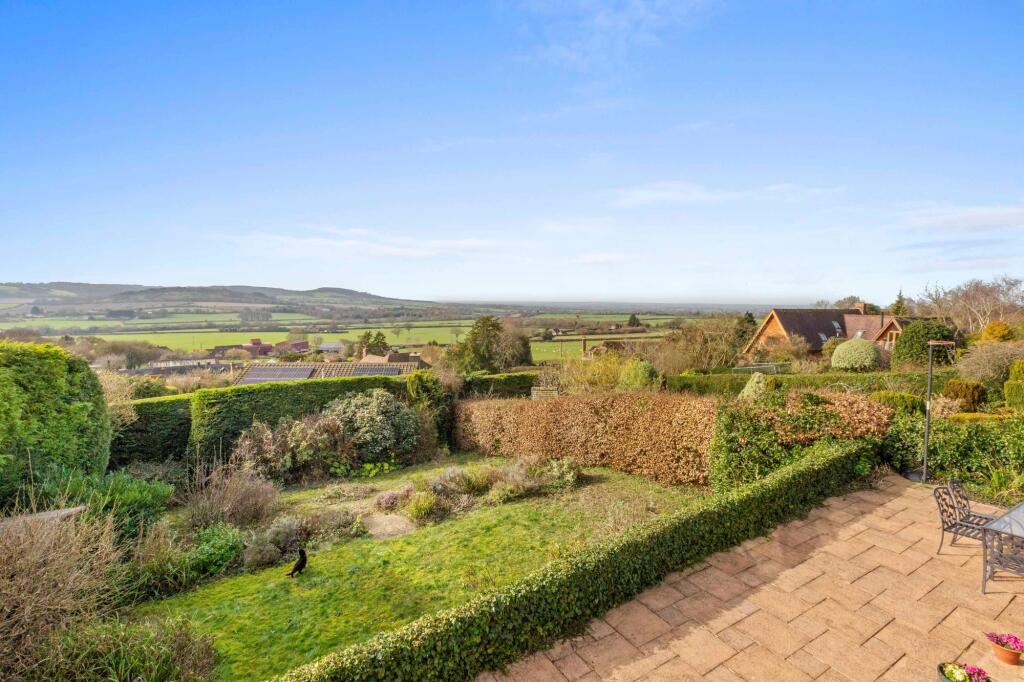 House in Lacey Green, Buckinghamshire - More