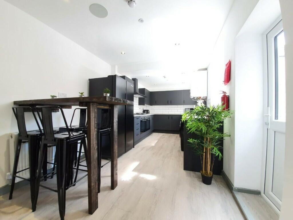 Main image of property: 80 Ash Grove, Liverpool, Merseyside, L15