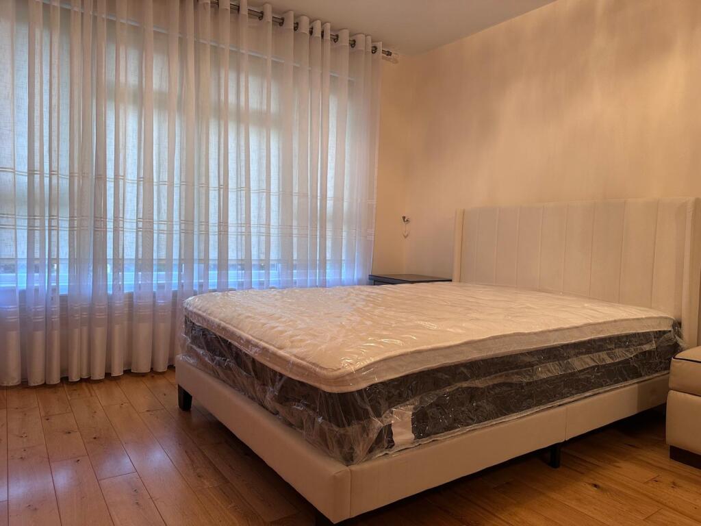 Main image of property: Haydock gree, Northolt, London, Middlesex, UB5 4AP