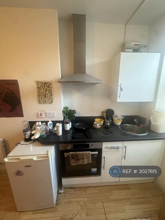 Apartment in York - More