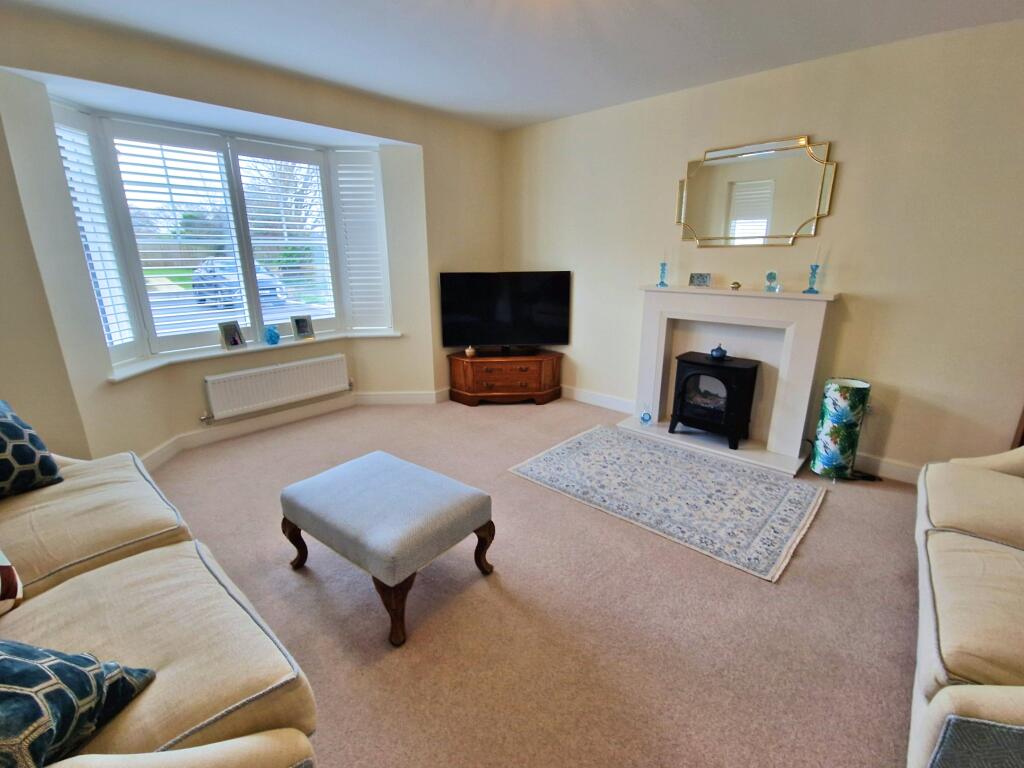 House in Cardiff, Porthcawl - View 3
