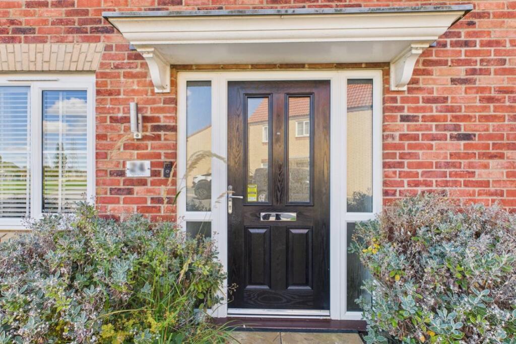 Main image of property: Perth Close, Bourne, Lincolnshire, PE10