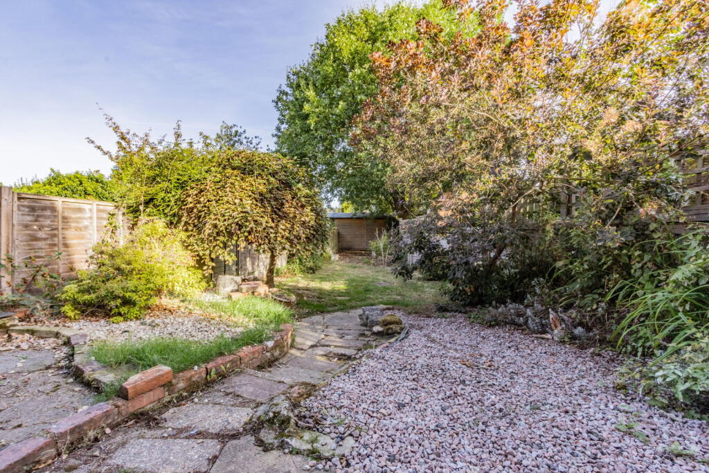House in Tonbridge - More