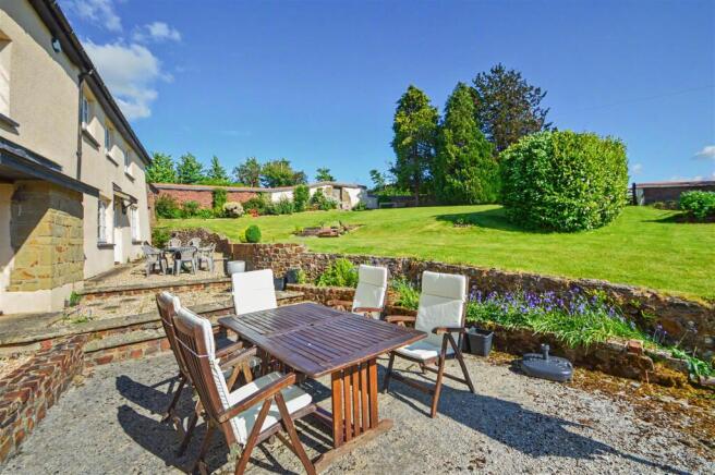 Patio & Garden