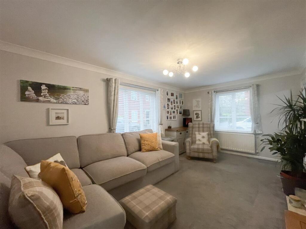 House in St Georges - View 3