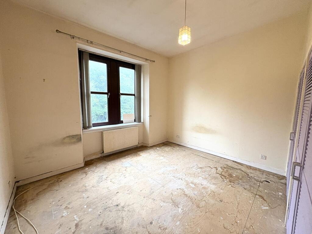 Apartment in Motherwell - More