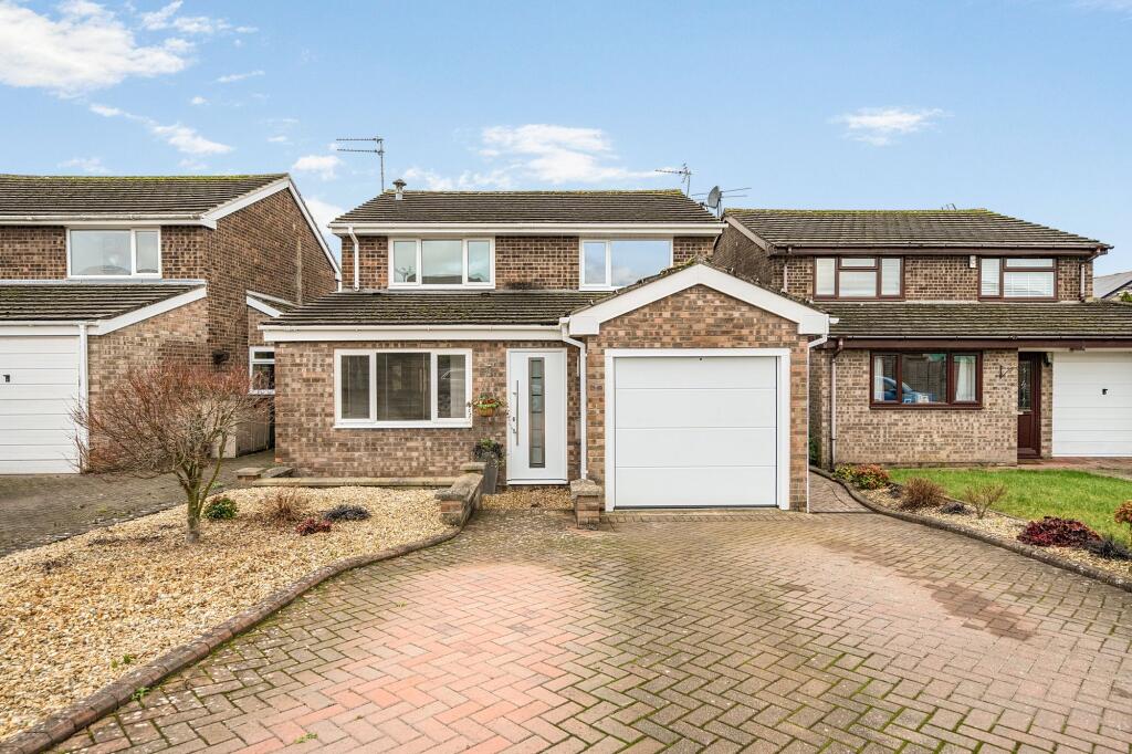 Main image of property: Grace Close, Yatton, BS49