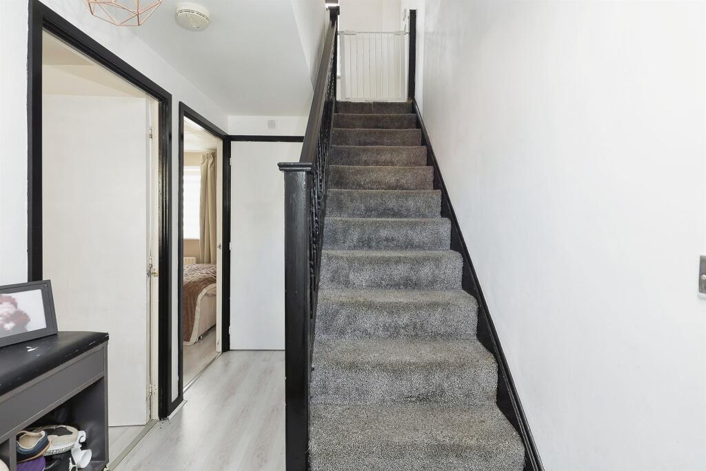 Additional image 4 of Merlin Walk, Birmingham