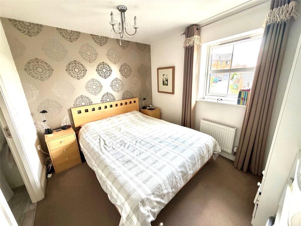 House in Wakefield - More