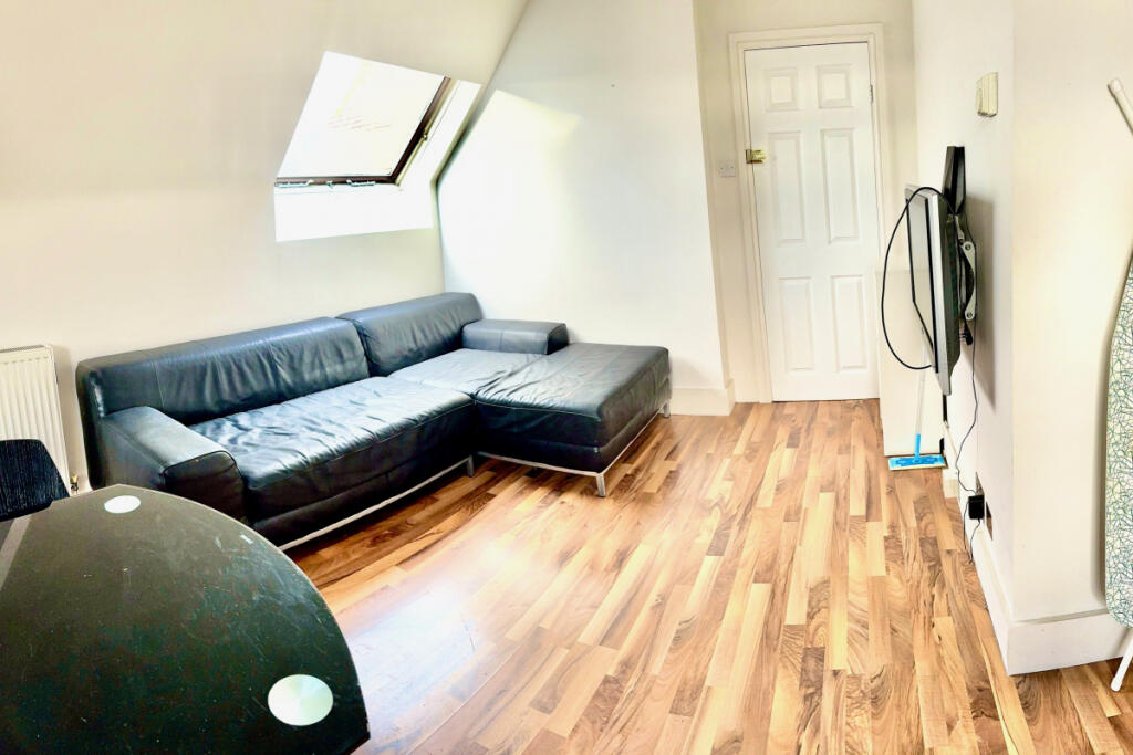 Main image of property: Corfton Road, London, W5