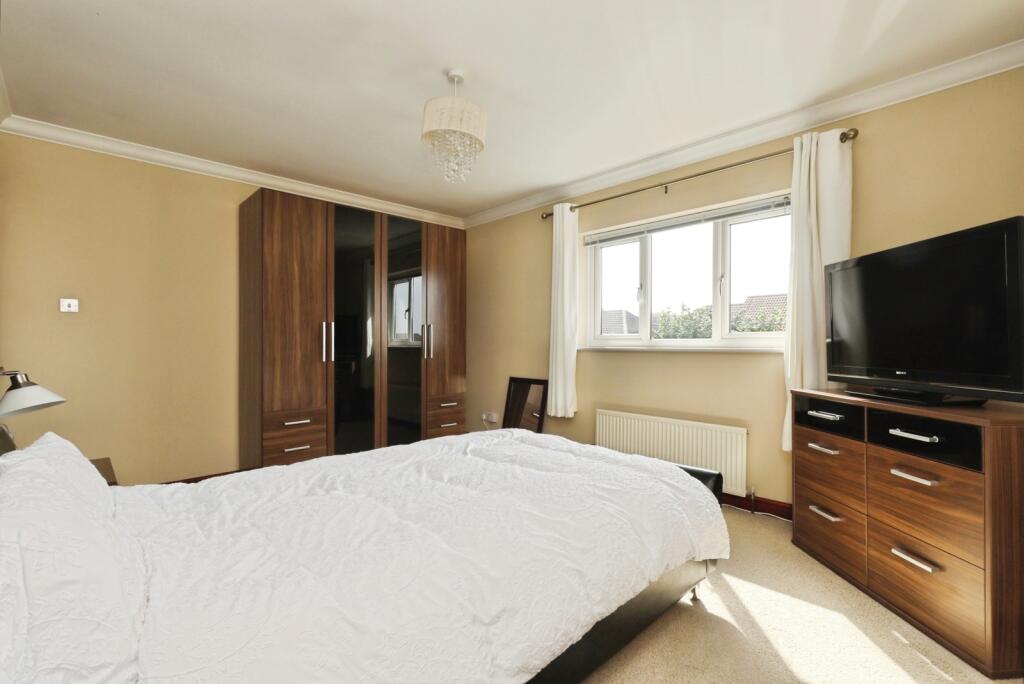 Galway Mews, Harworth, Doncaster, Nottinghamshire, DN11 photo 3