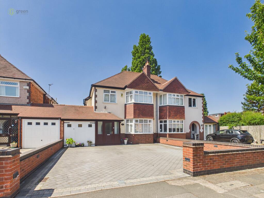 Main image of property: Kineton Road, Sutton Coldfield, B73