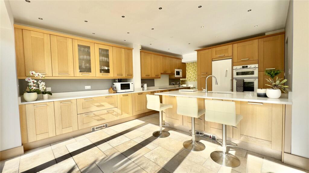 Birkenhead Road, Meols, Wirral, Merseyside, CH47 photo 3