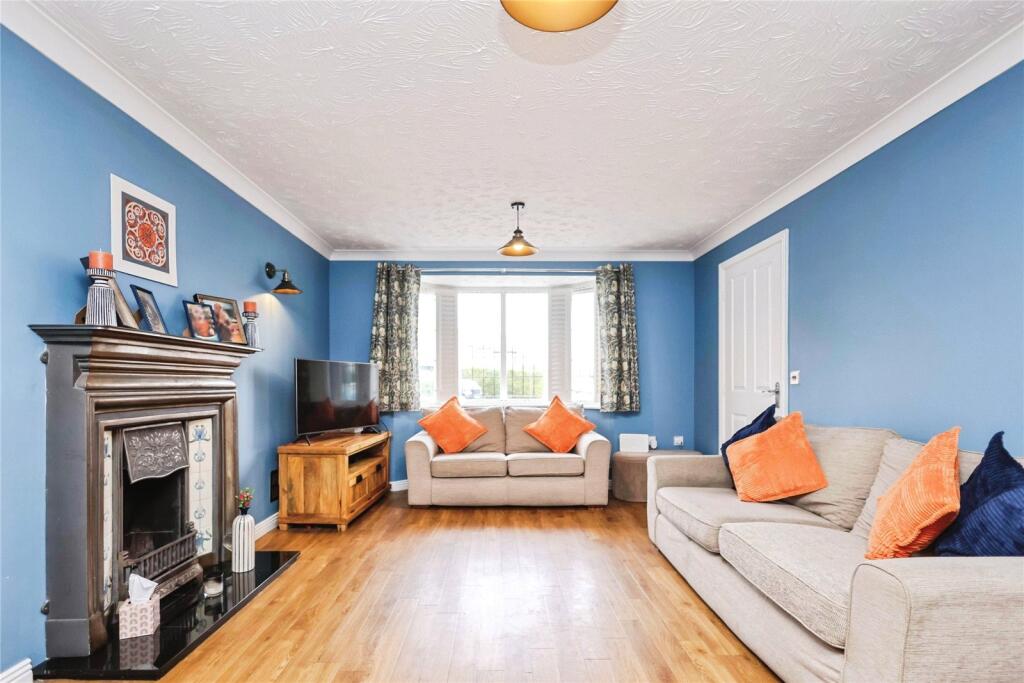 Additional image 7 of Maple Leaf Drive, Marston Green, West Midlands, B37