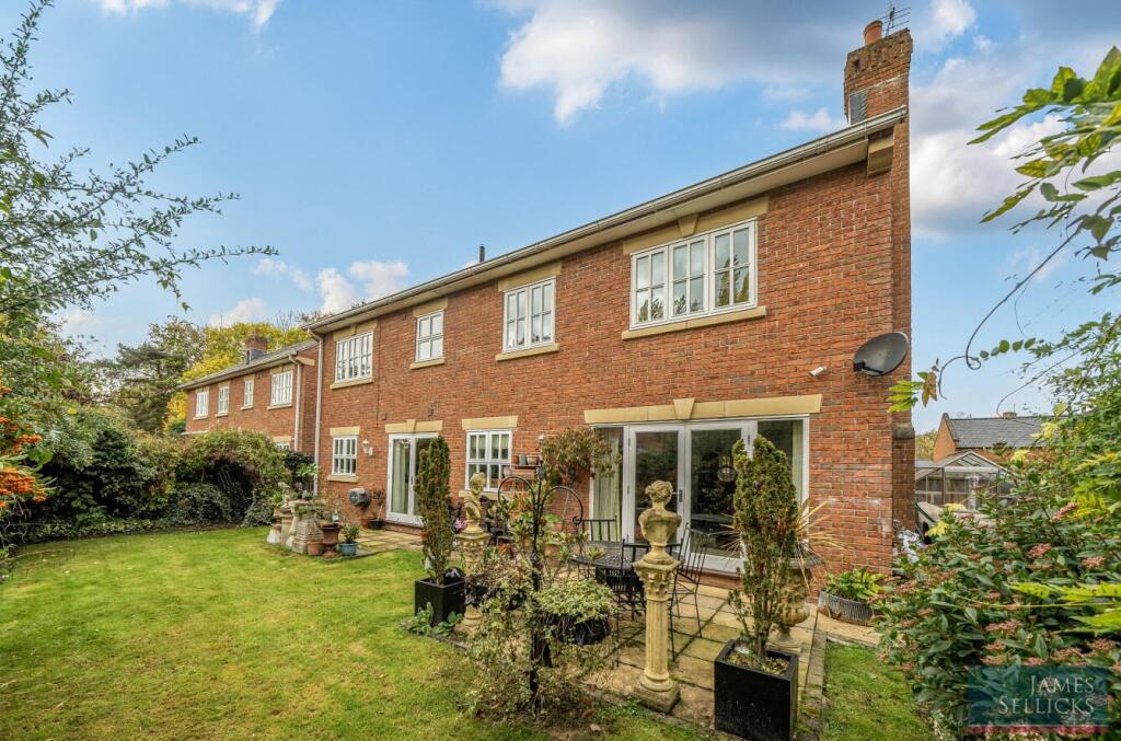 Beggars Roost, Great Glen, Leicestershire photo 4