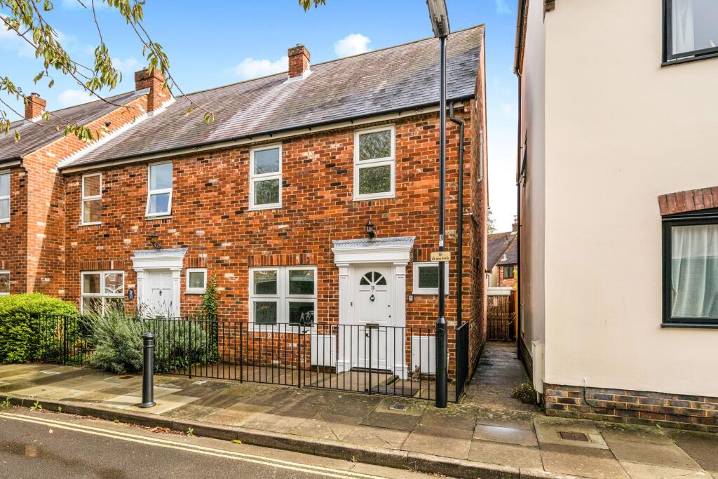 Main image of property: Kings Terrace, Emsworth, PO10