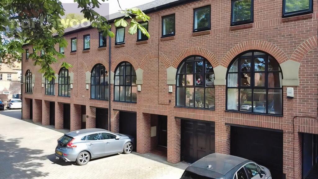Main image of property: County House Mews, Monkgate Cloisters, York, YO31