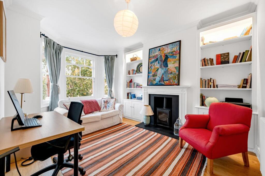 Apartment in London - View 4