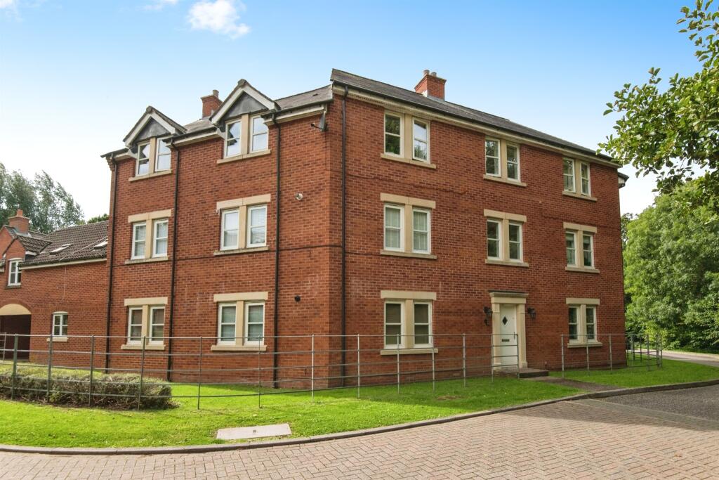 Main image of property: Tidcombe Walk, Tiverton