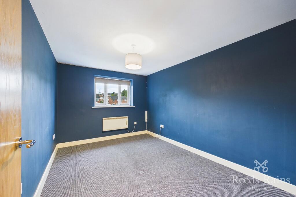 Apartment in St Helens - More