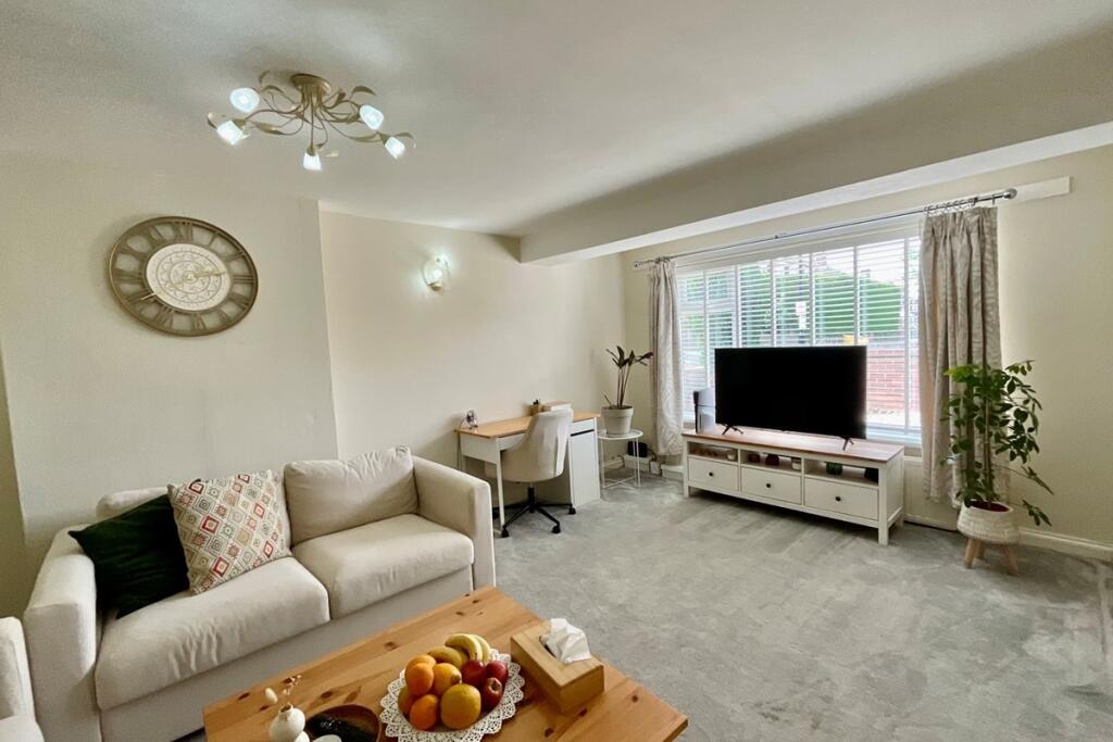 Medlock Drive, Sheffield, S13 9BB photo 3