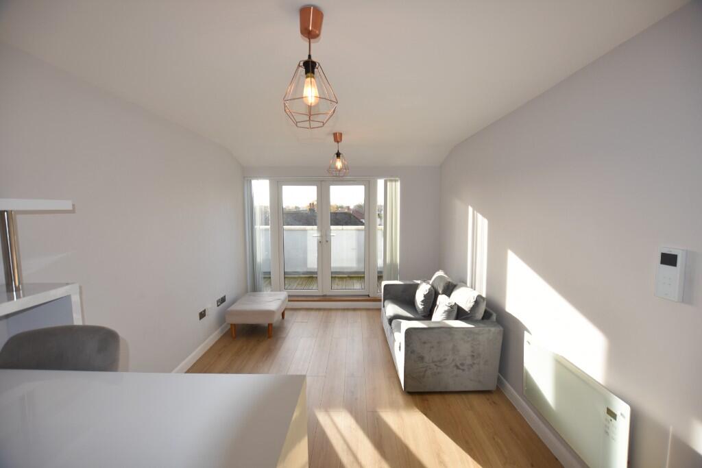 Main image of property: Welling High Street, Welling, Kent, DA16 *Private Balcony*
